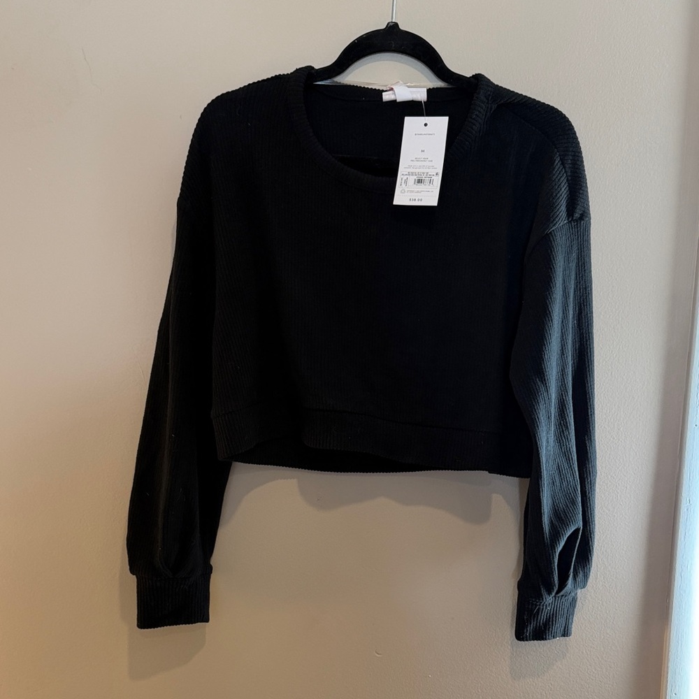 Elegant Black Cropped Top